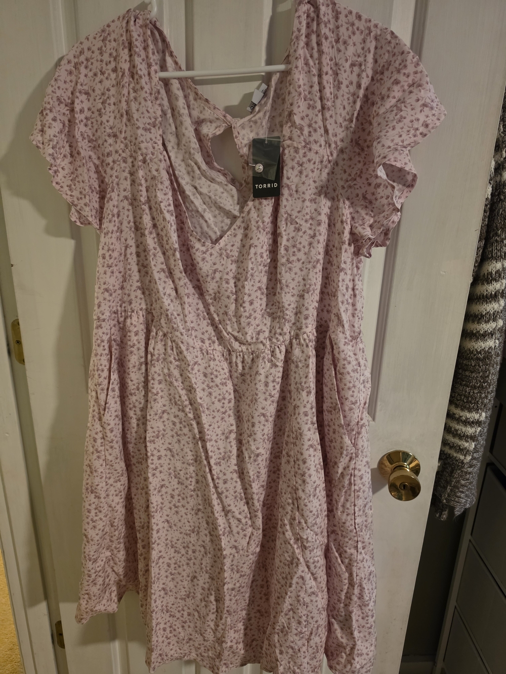 Torrid Pink Floral V-Neck Flutter-Sleeve Casual Dress